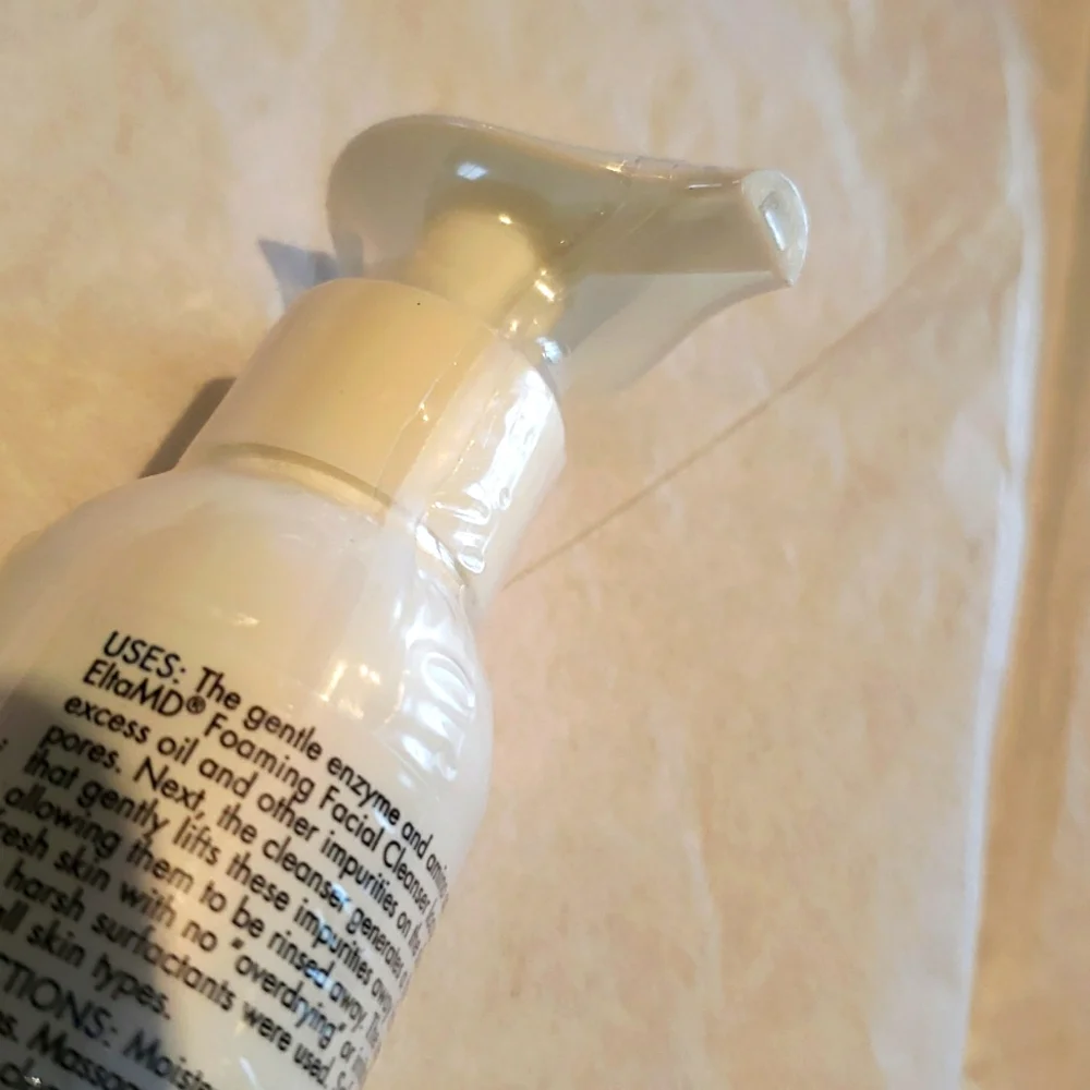 EltaMD foaming facial